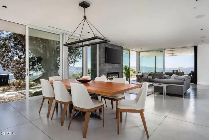 Indoor Outdoor LivingLiving