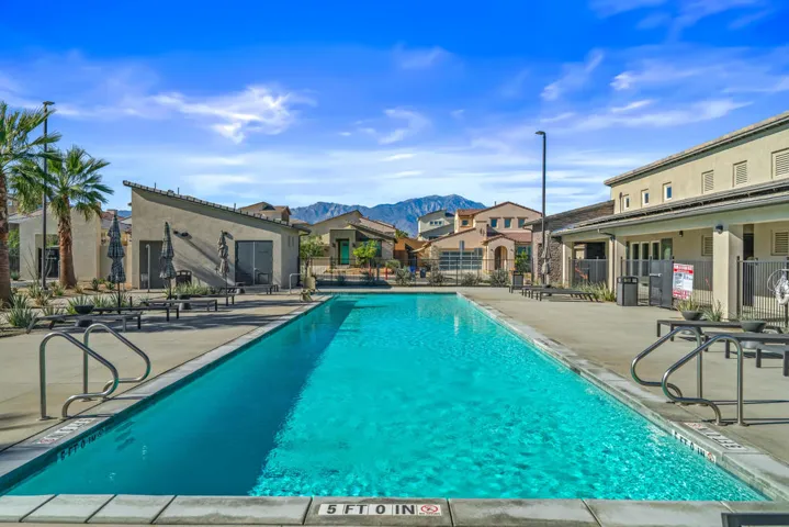 Community Pool and Spa