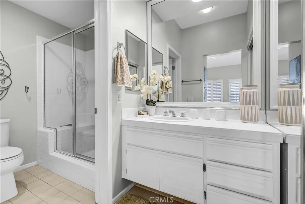 21531 Paseo Palmetto, Mission Viejo, California 92692 home-pic-14