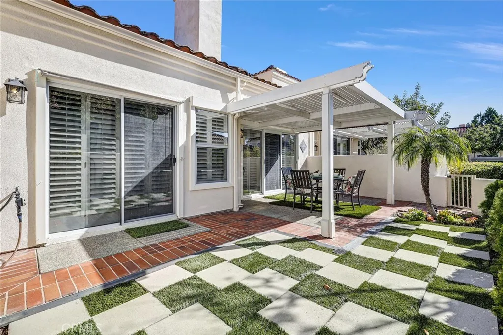 21531 Paseo Palmetto, Mission Viejo, California 92692 home-pic-19