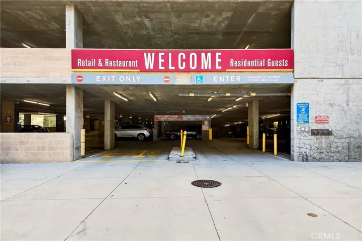 Guest parking entranc