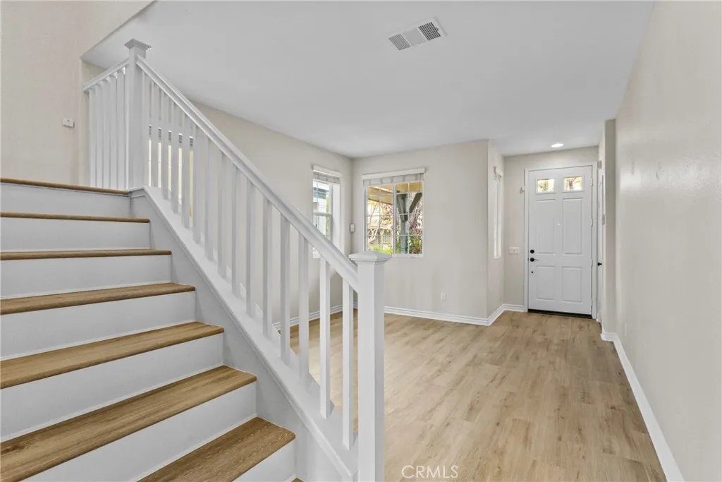 28459 Plymouth Way, Temecula, California 92591 home-pic-6