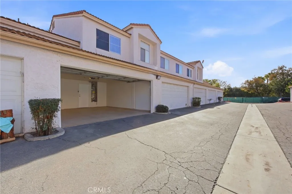 29525 Cara, Temecula, California 92591 home-pic-32