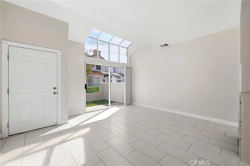 29525 Cara, Temecula, California 92591 home-pic-10