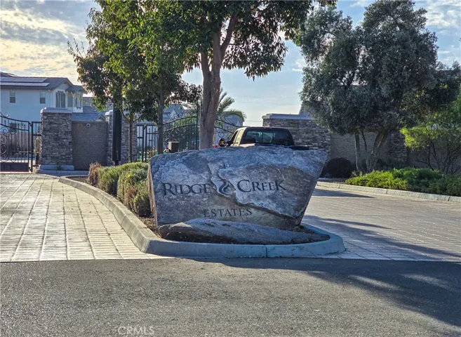 1267 Gold King Place Circle, Dinuba, California 93618