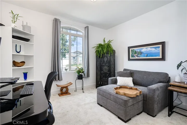 1267 Gold King Place Circle, Dinuba, California 93618