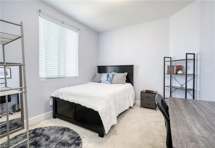 1267 Gold King Place Circle, Dinuba, California 93618