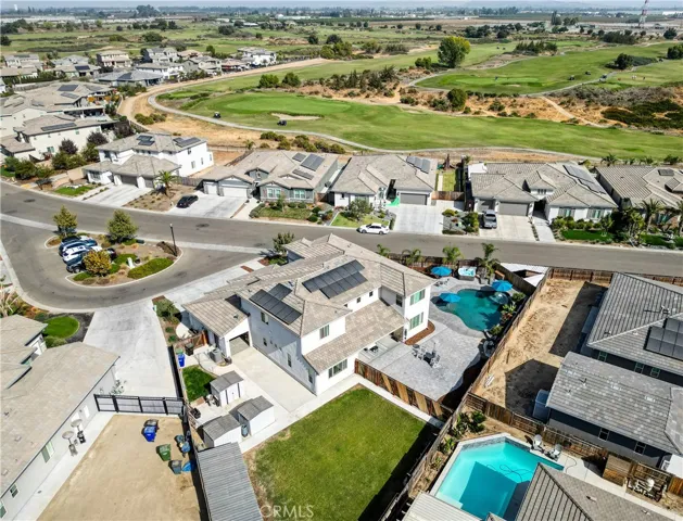 1267 Gold King Place Circle, Dinuba, California 93618