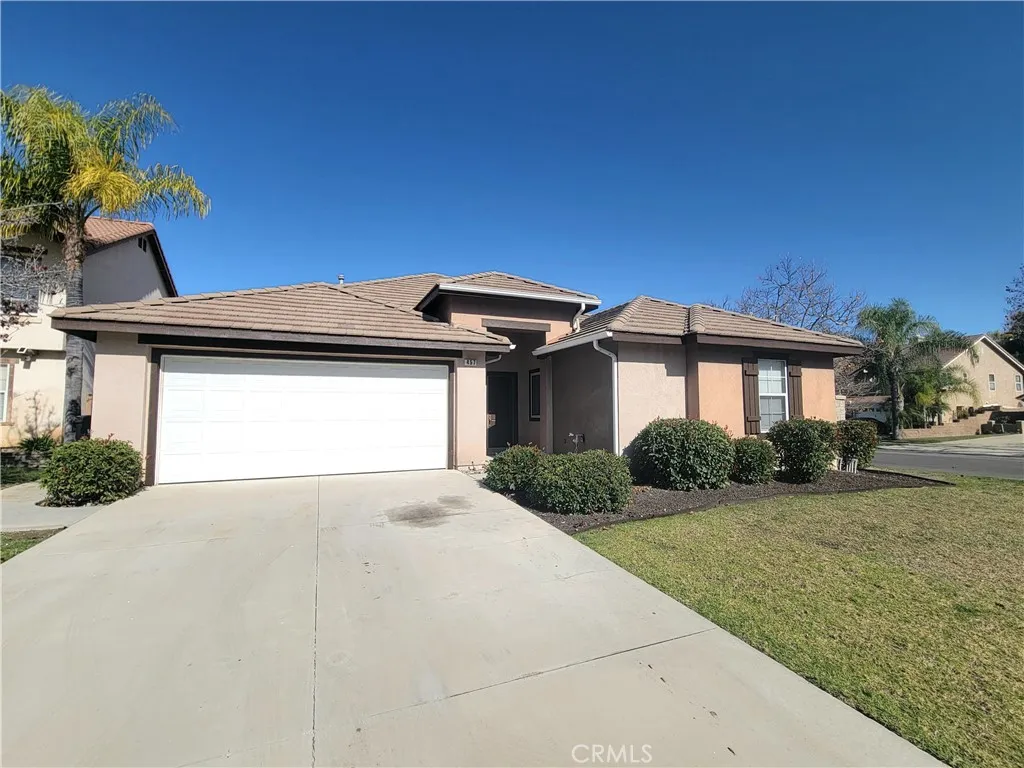 457 Minaret, Corona, California 92881 home-pic-1
