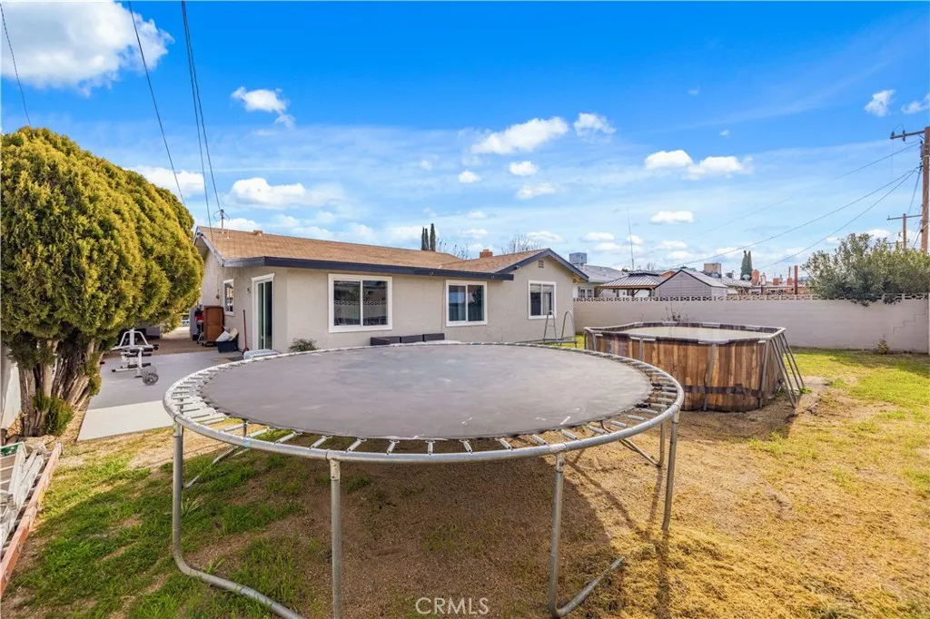 38511 Carolside, Palmdale, California 93550 home-pic-25