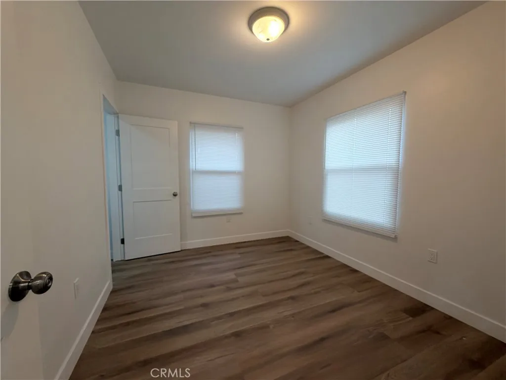 121 W 84th, Los Angeles, California 90003 home-pic-8