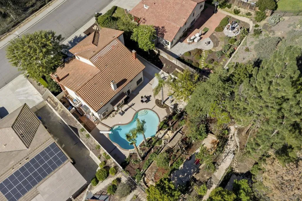 14725 Fieldview Way, Poway, California 92064 home-pic-64