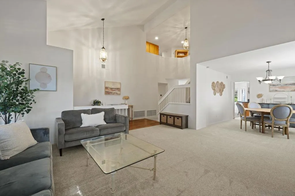 14725 Fieldview Way, Poway, California 92064 home-pic-8