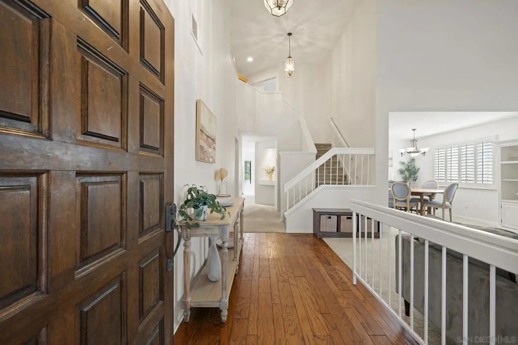 14725 Fieldview Way, Poway, California 92064 home-pic-4