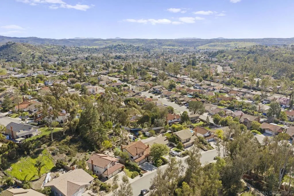14725 Fieldview Way, Poway, California 92064 home-pic-59