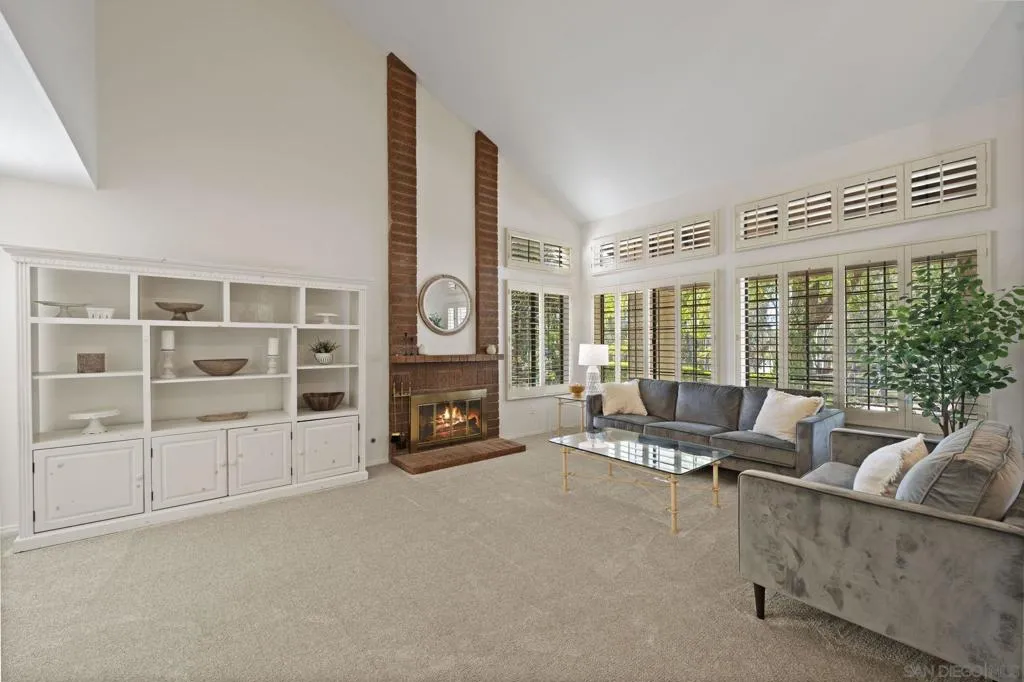 14725 Fieldview Way, Poway, California 92064 home-pic-7
