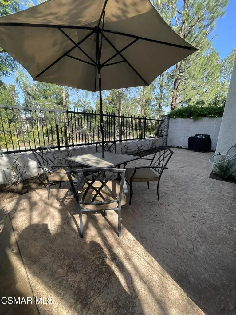 11841 Barletta Place, Moorpark, California 93021 home-pic-18