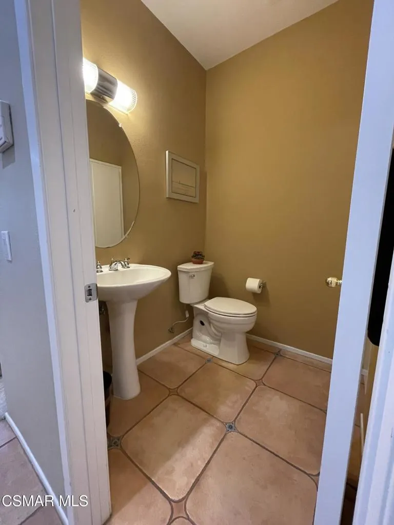 11841 Barletta Place, Moorpark, California 93021 home-pic-9