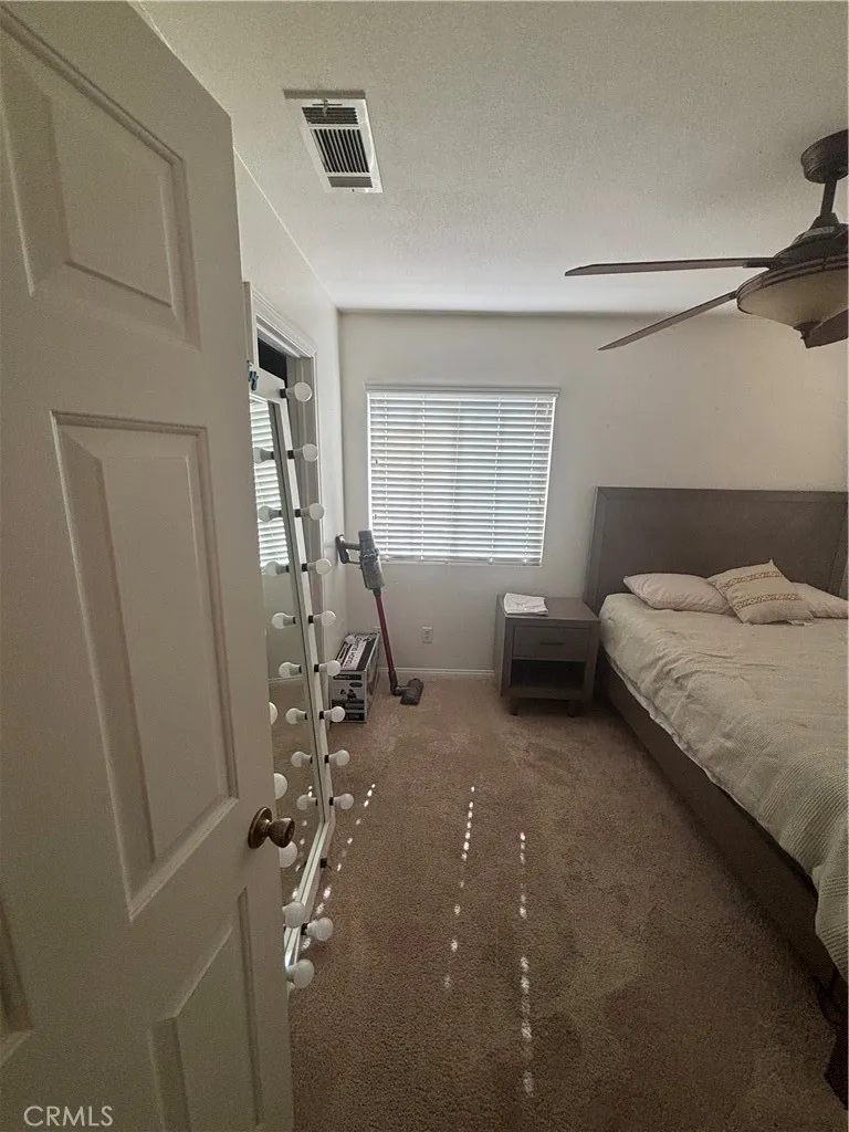 1064 Queen Annes Lane, Beaumont, California 92223 home-pic-32