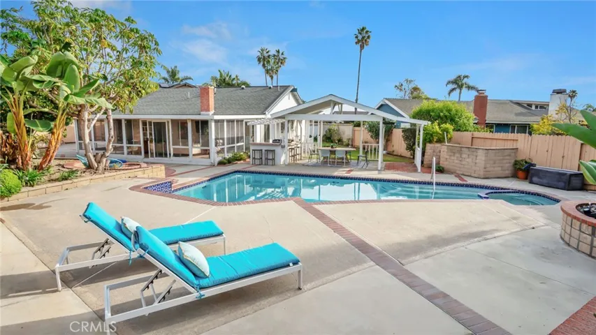 26671 Vuelta Loma, Dana Point, California 92624