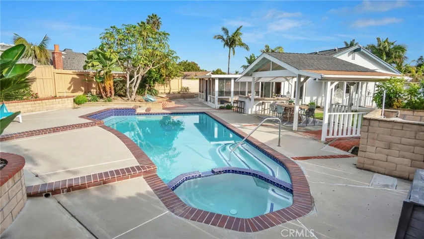 26671 Vuelta Loma, Dana Point, California 92624