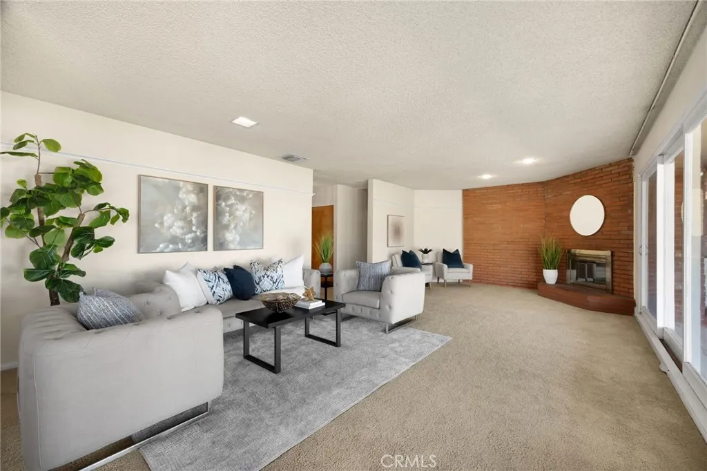 5433 Mesagrove, Whittier, California 90601 home-pic-6