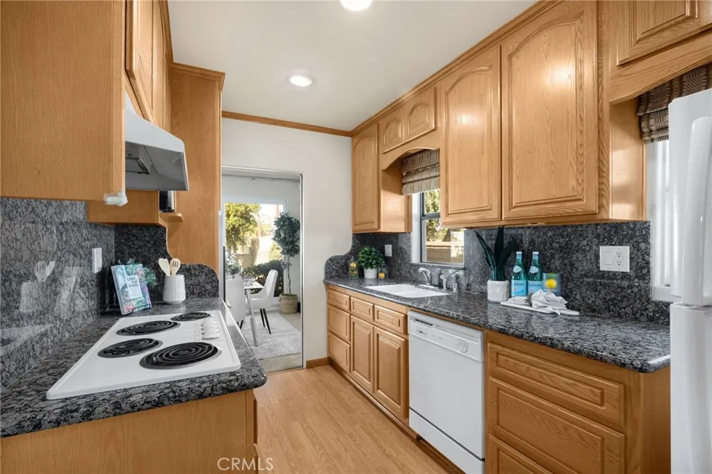 5433 Mesagrove, Whittier, California 90601 home-pic-8