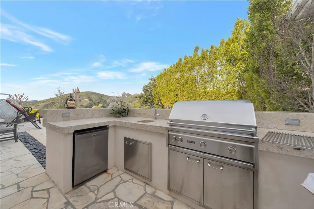 3339 Paseo Del Sol, Calabasas, California 91302 home-pic-33