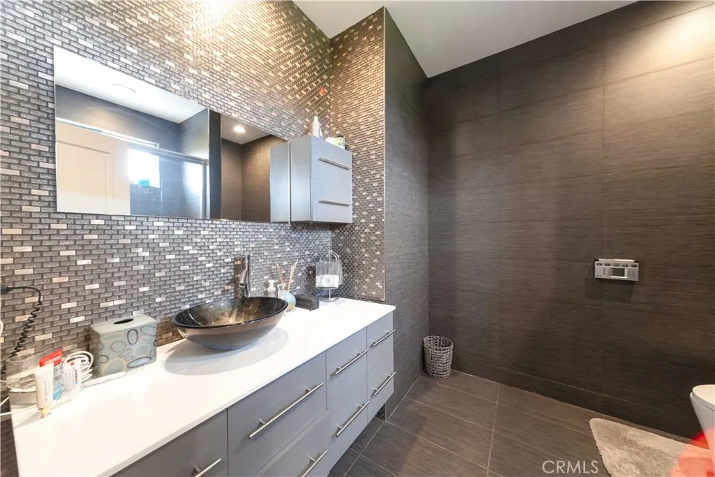 3339 Paseo Del Sol, Calabasas, California 91302 home-pic-23