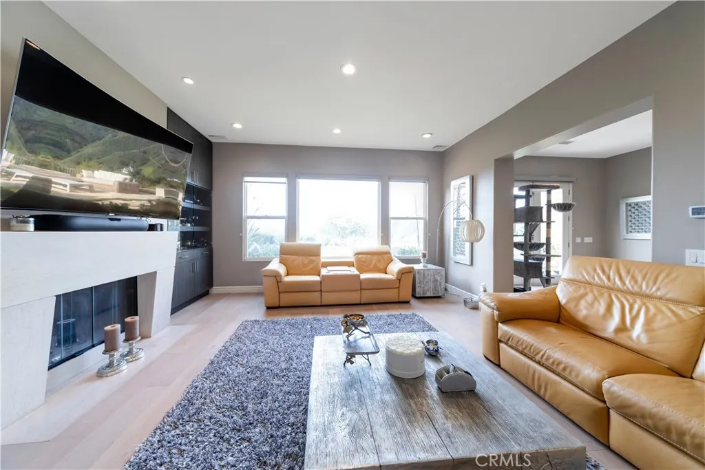 3339 Paseo Del Sol, Calabasas, California 91302 home-pic-24