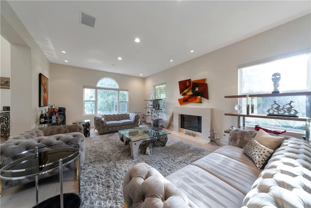 3339 Paseo Del Sol, Calabasas, California 91302 home-pic-6