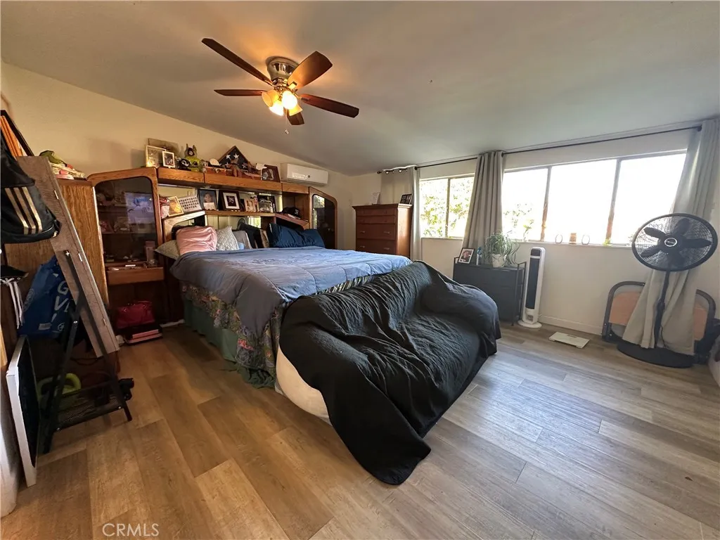 12644 Oaks Avenue, Chino, California 91710 home-pic-11