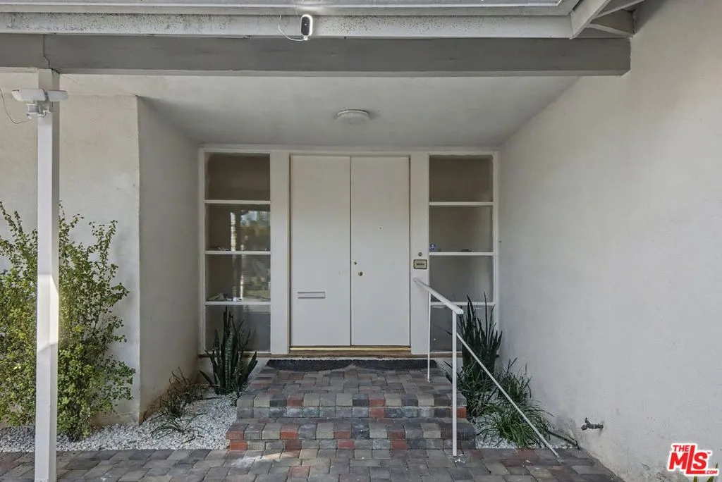 2612 S Beverly Drive, Los Angeles, California 90034 home-pic-3
