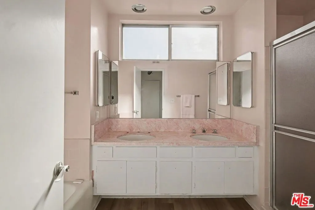 2612 S Beverly Drive, Los Angeles, California 90034 home-pic-19