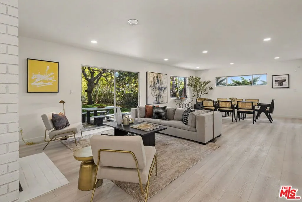 2612 S Beverly Drive, Los Angeles, California 90034 home-pic-5