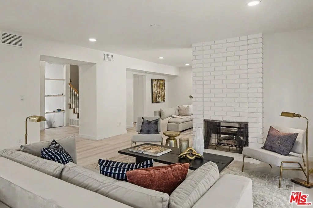 2612 S Beverly Drive, Los Angeles, California 90034 home-pic-6
