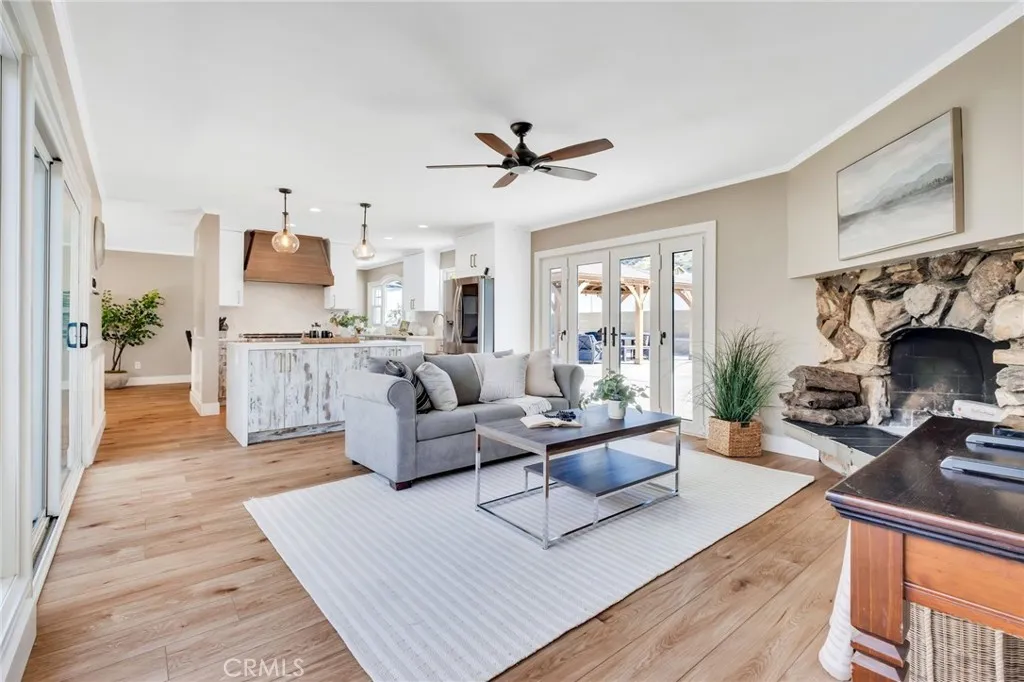 112 S Hacienda, Glendora, California 91741 home-pic-11