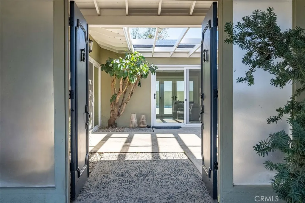 112 S Hacienda, Glendora, California 91741 home-pic-30
