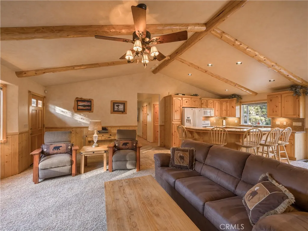 200 Muroc, Big Bear City, California 92314 home-pic-8
