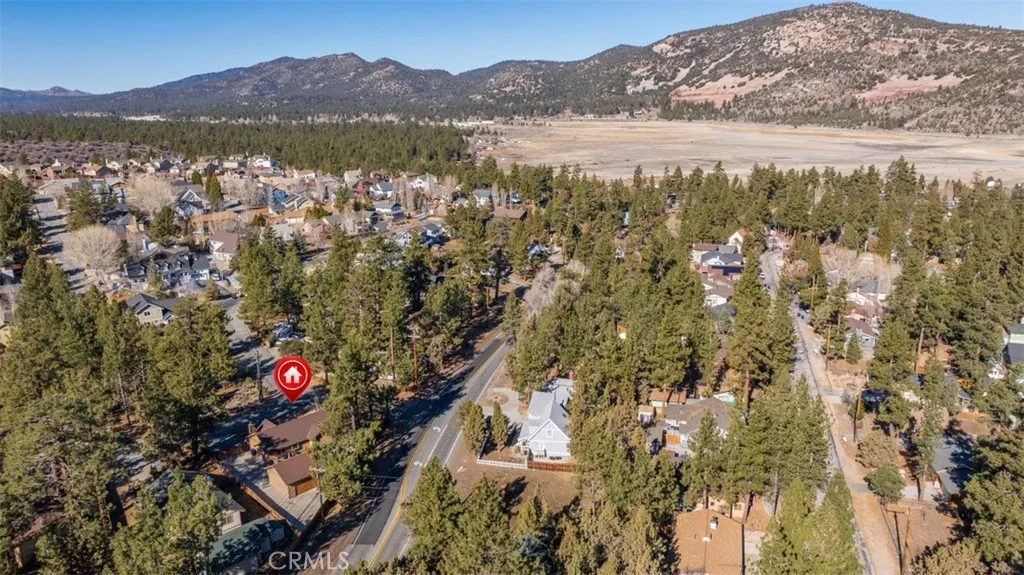 200 Muroc, Big Bear City, California 92314 home-pic-35