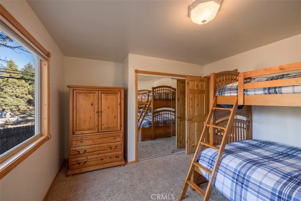 200 Muroc, Big Bear City, California 92314 home-pic-20