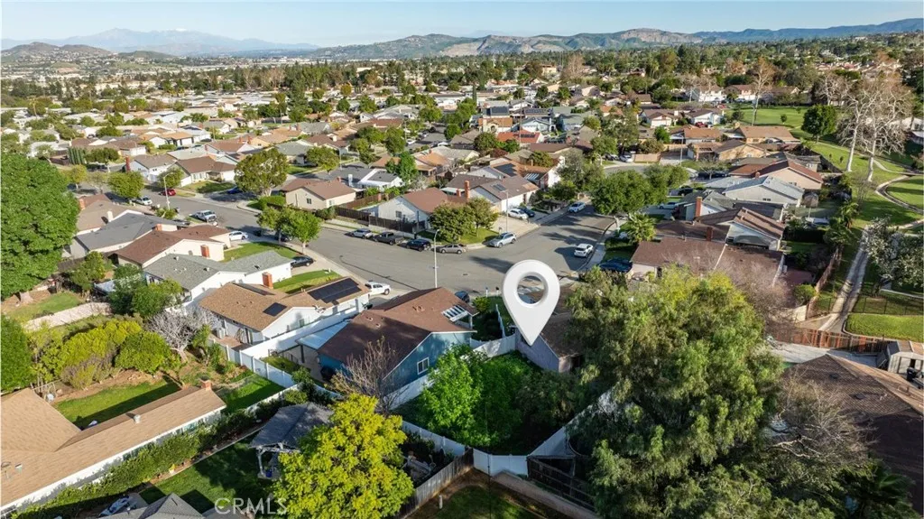 1194 Willits Drive, Corona, California 92882 home-pic-3
