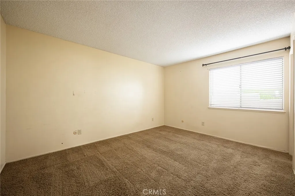 1194 Willits Drive, Corona, California 92882 home-pic-10
