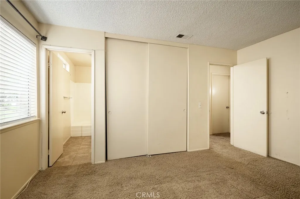 1194 Willits Drive, Corona, California 92882 home-pic-13