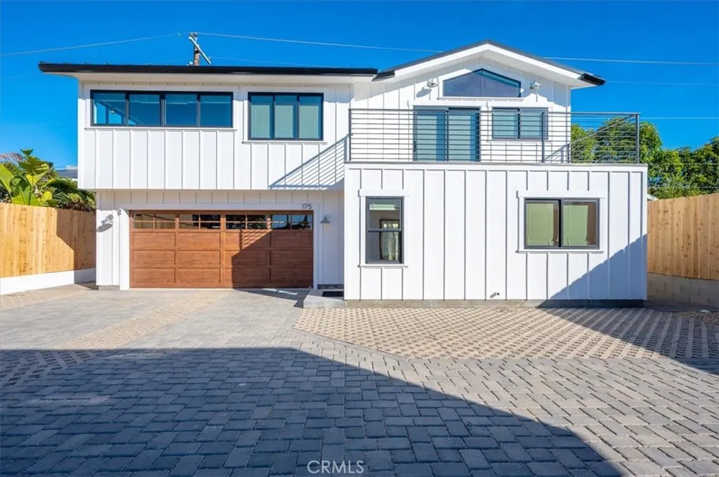 175 Saratoga Avenue, Grover Beach, California 93433 home-pic-1