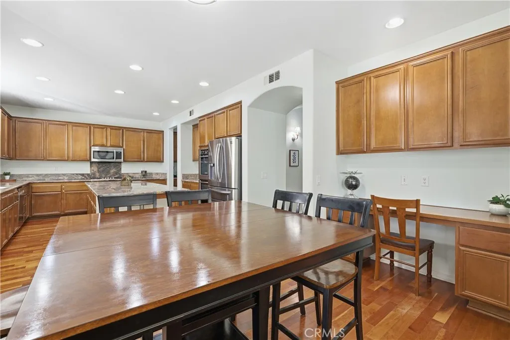 40741 Oakmont Court, Palmdale, California 93551 home-pic-28