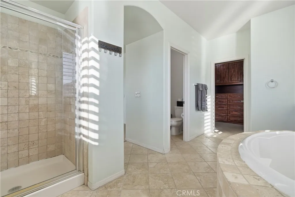 40741 Oakmont Court, Palmdale, California 93551 home-pic-10