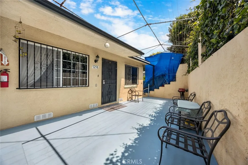 1258 N Ditman, Los Angeles, California 90063 home-pic-5