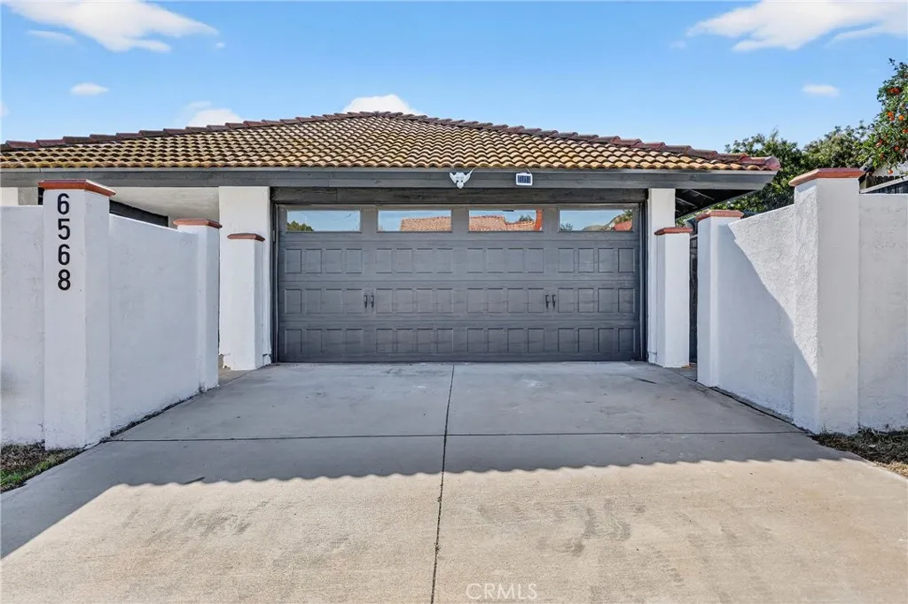 6568 Avenida Mariposa, Jurupa Valley, California 92509 home-pic-51