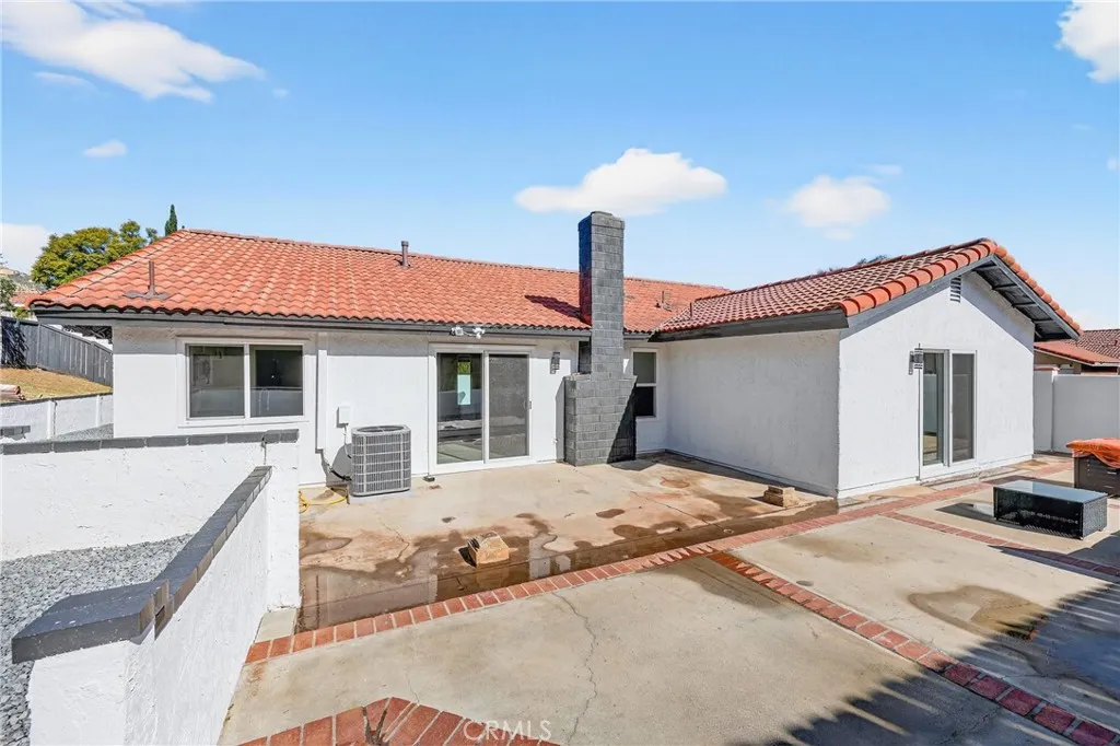 6568 Avenida Mariposa, Jurupa Valley, California 92509 home-pic-40